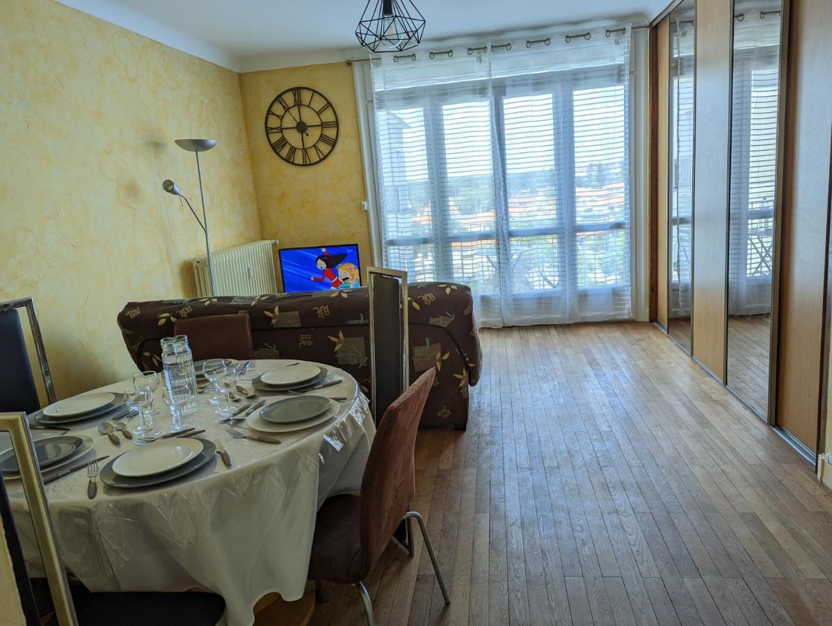 Bellejoie - Appartement T3- Poitiers Sud - Direct Futuroscope - Parking Et Wifi Gratuit Экстерьер фото