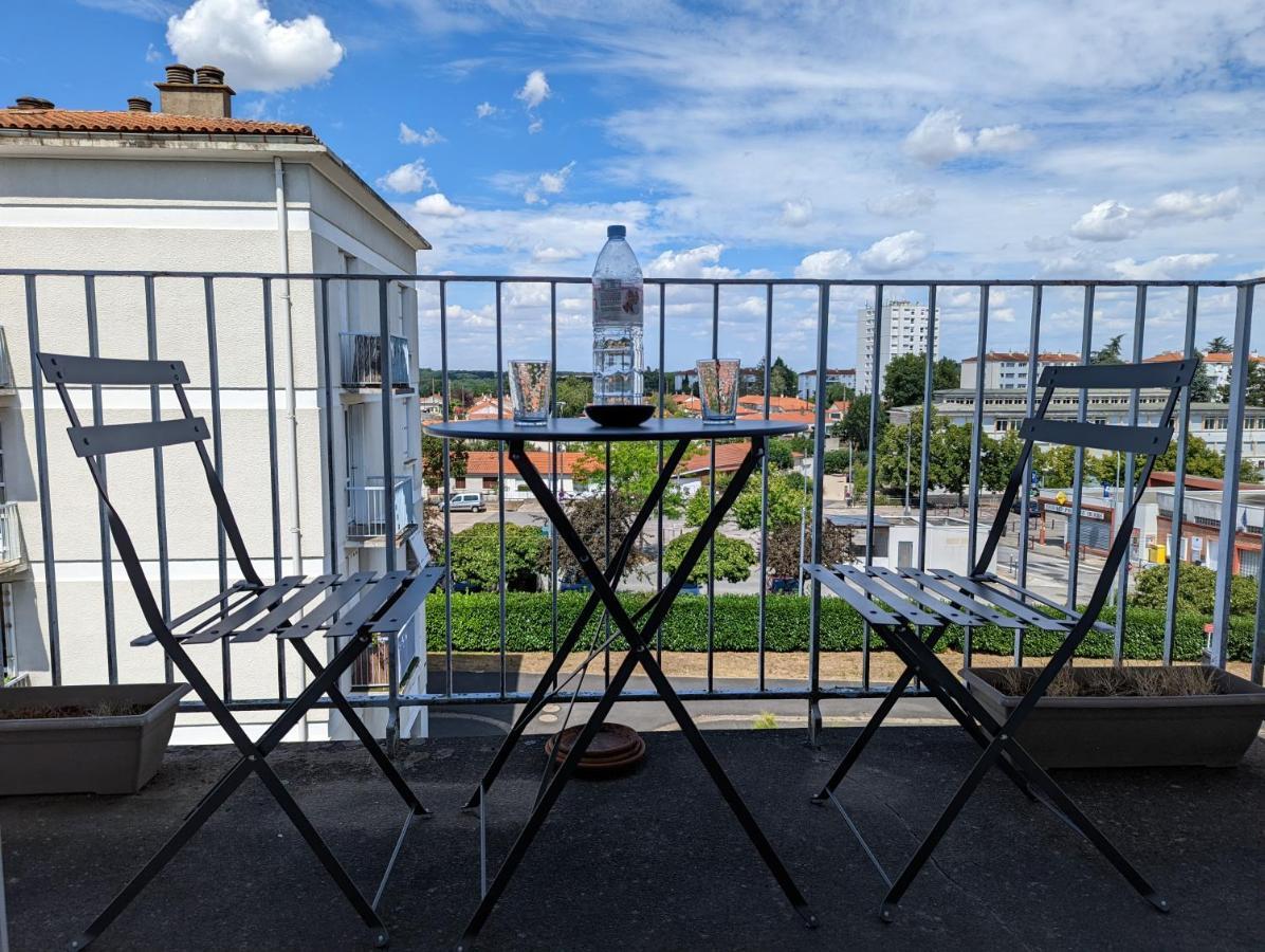 Bellejoie - Appartement T3- Poitiers Sud - Direct Futuroscope - Parking Et Wifi Gratuit Экстерьер фото